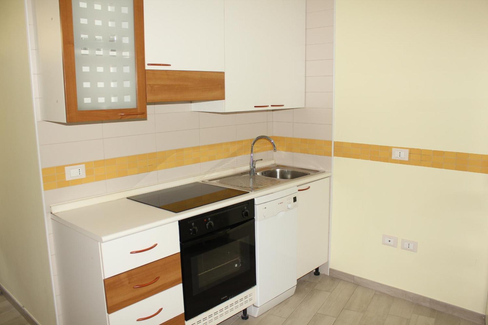 B&B Il Giardino In Citta - Parcheggio Privato Gratuito Foggia Kültér fotó
